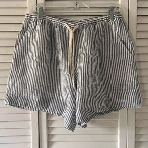 GAP Blue and White Striped Women's Shorts